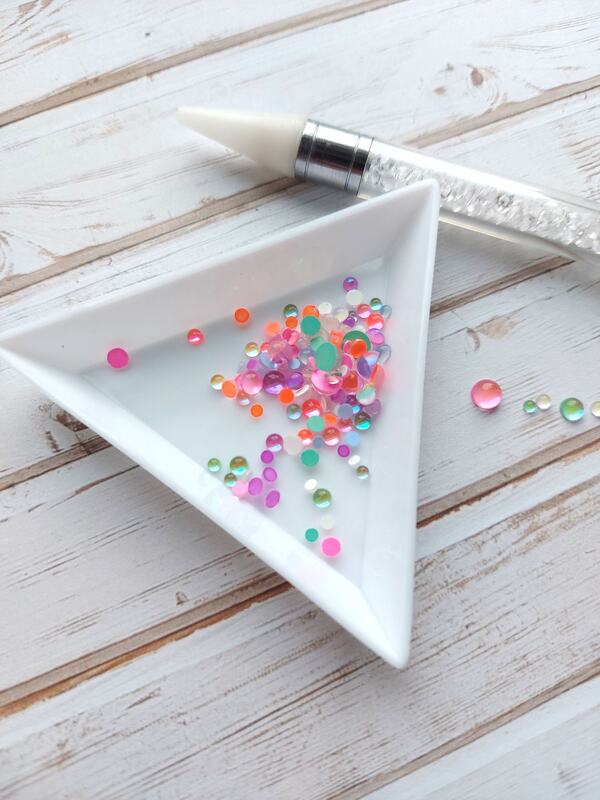 Trojúhelníková mistička - bílá - sada 2 ks