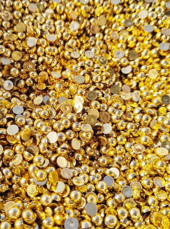 Perličky 2-4 mm zlaté - balení 10 g