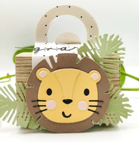 Vyřezávací šablony MODA SCRAP - žirafa a lev - sada 13 ks