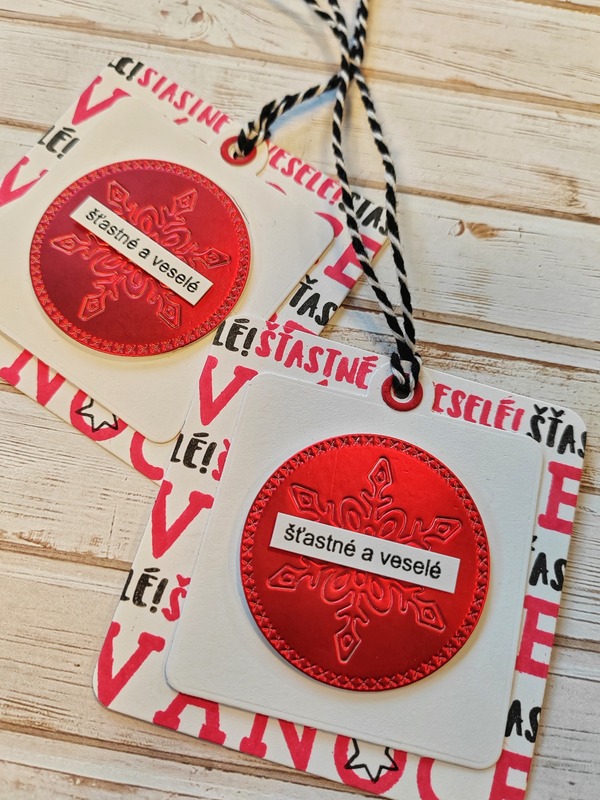 Visačky Šťastné a veselé - 7,5 x 7,5 cm - sada 2 ks