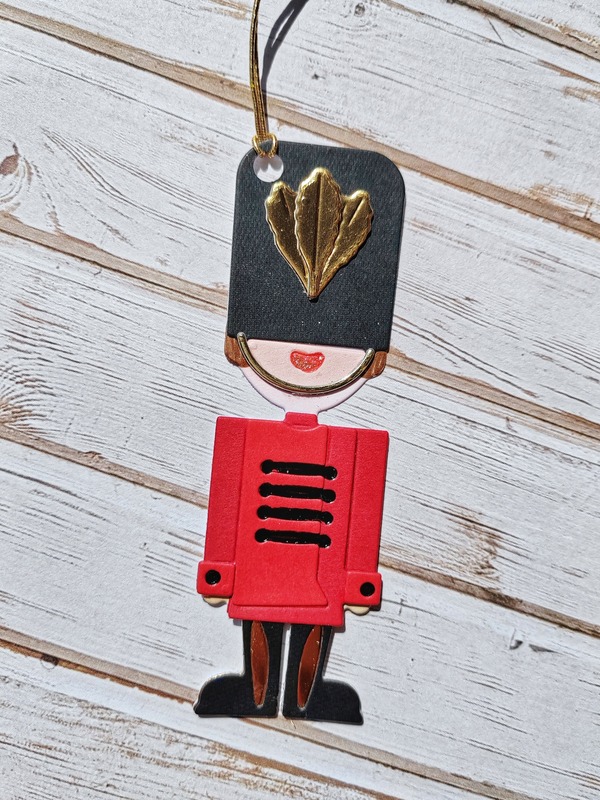 Visačky Louskáček - 7,5 x 7,5 cm - sada 5 ks