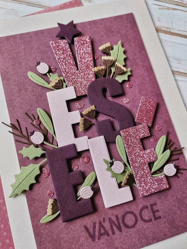 Přání ruční výroba - Veselé Vánoce - fialové - 1 ks