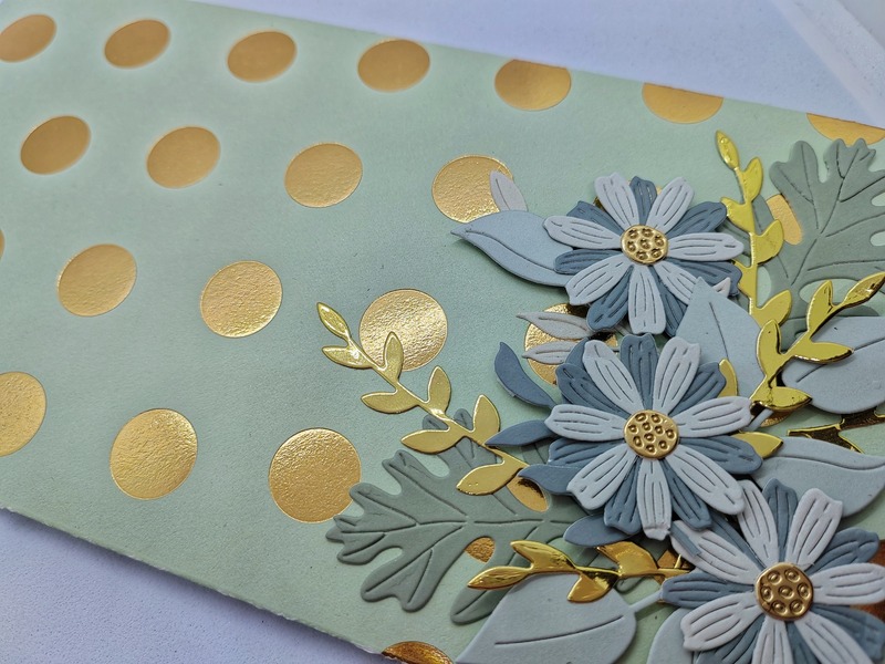 Dárková obálka - Květiny - mentolovo-zlatá - 1 ks