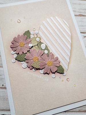 Přání ruční výroba - Květiny - srdíčko - 1 ks