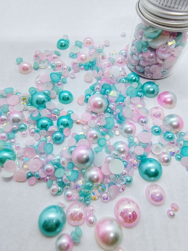 Perličky 2-8 mm - mint a světle růžové - balení 10 g