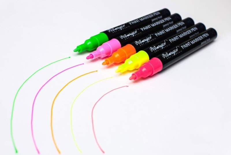 Akrylové fixy Artmagico s jemným hrotem NEON - sada 5 ks