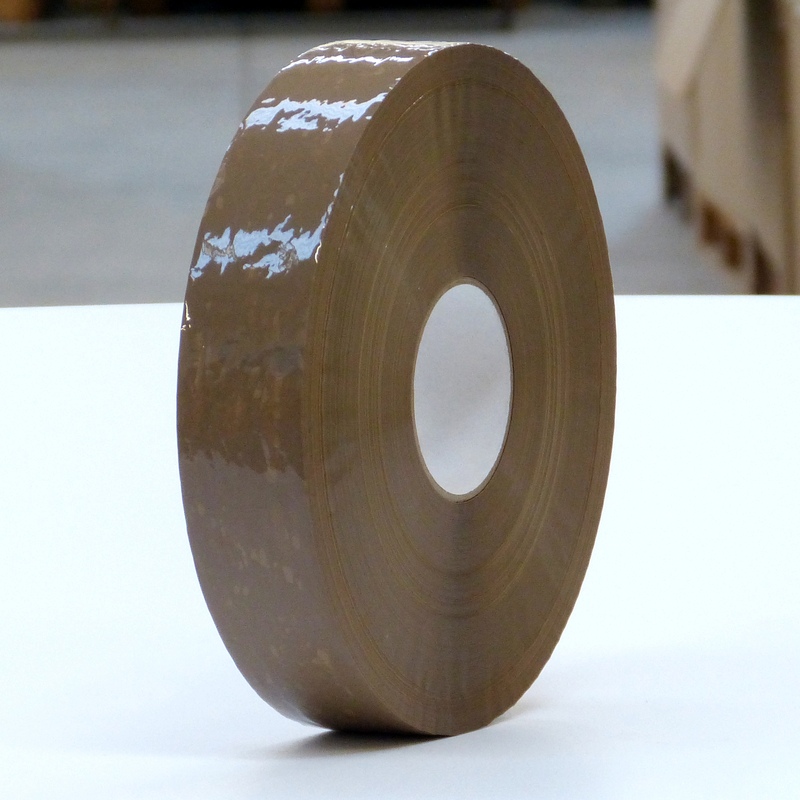 Strojní balicí páska PP-831 hot-melt