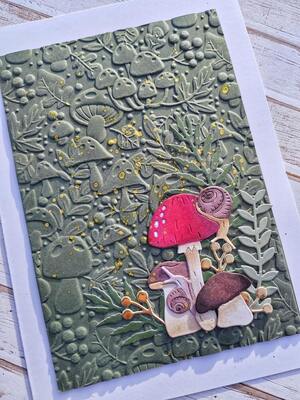 Přání ruční výroba - Podzimní motiv - šnek a houby - 1 ks