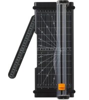 Řezačka papíru Fiskars SureCut A4 - 1 ks