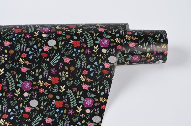 Designový balicí papír MANKAI A2 - Louka v siluetě - 1 arch