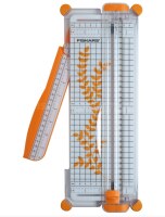 Řezačka papíru Fiskars A4 - 1 ks