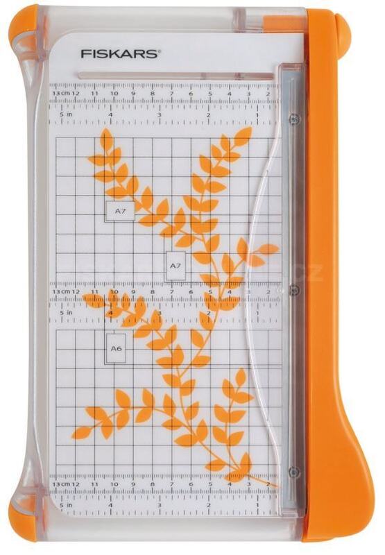 Páková řezačka papíru Fiskars A5